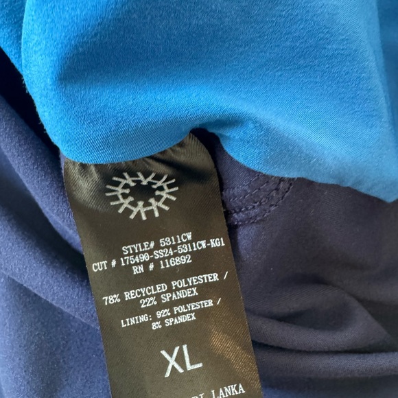 Hypothesis Scrub Hooded Softshell Jacket in Navy with Bright Blue Trim unisex - Picture 3 of 5